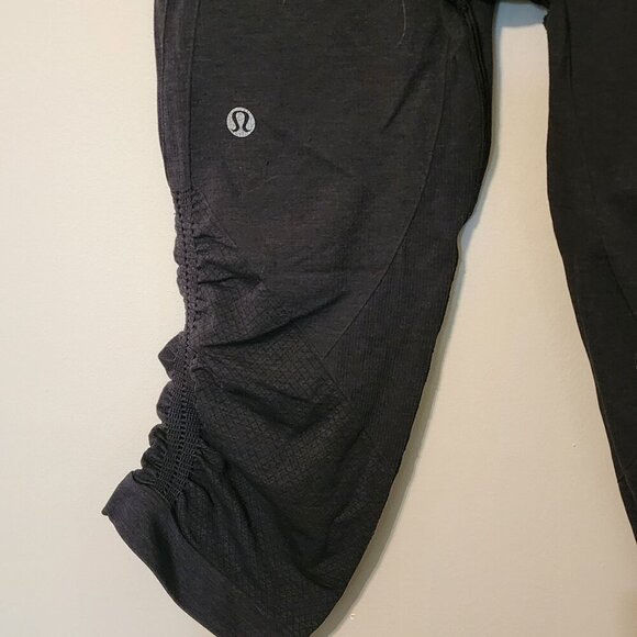 Lululemon Cropped Leggings women 6 On The Flow black - Picture 5 of 10